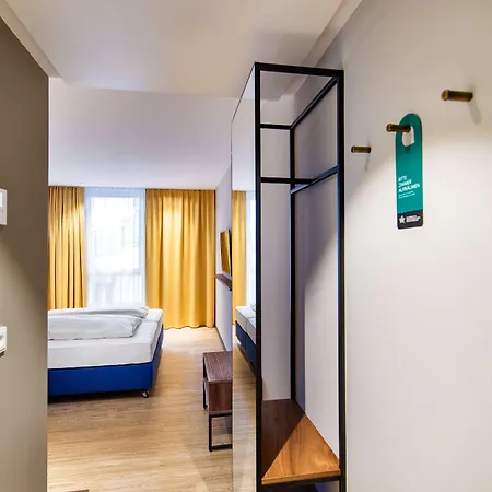 Elaya Goeppingen, Trademark Collection By Wyndham 3*