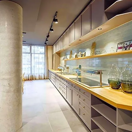 Elaya Goeppingen, Trademark Collection By Wyndham 괴핑엔